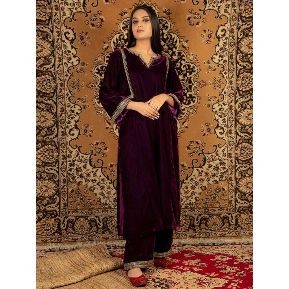 Priya Chaudhary Purple Silk Velvet Kurta