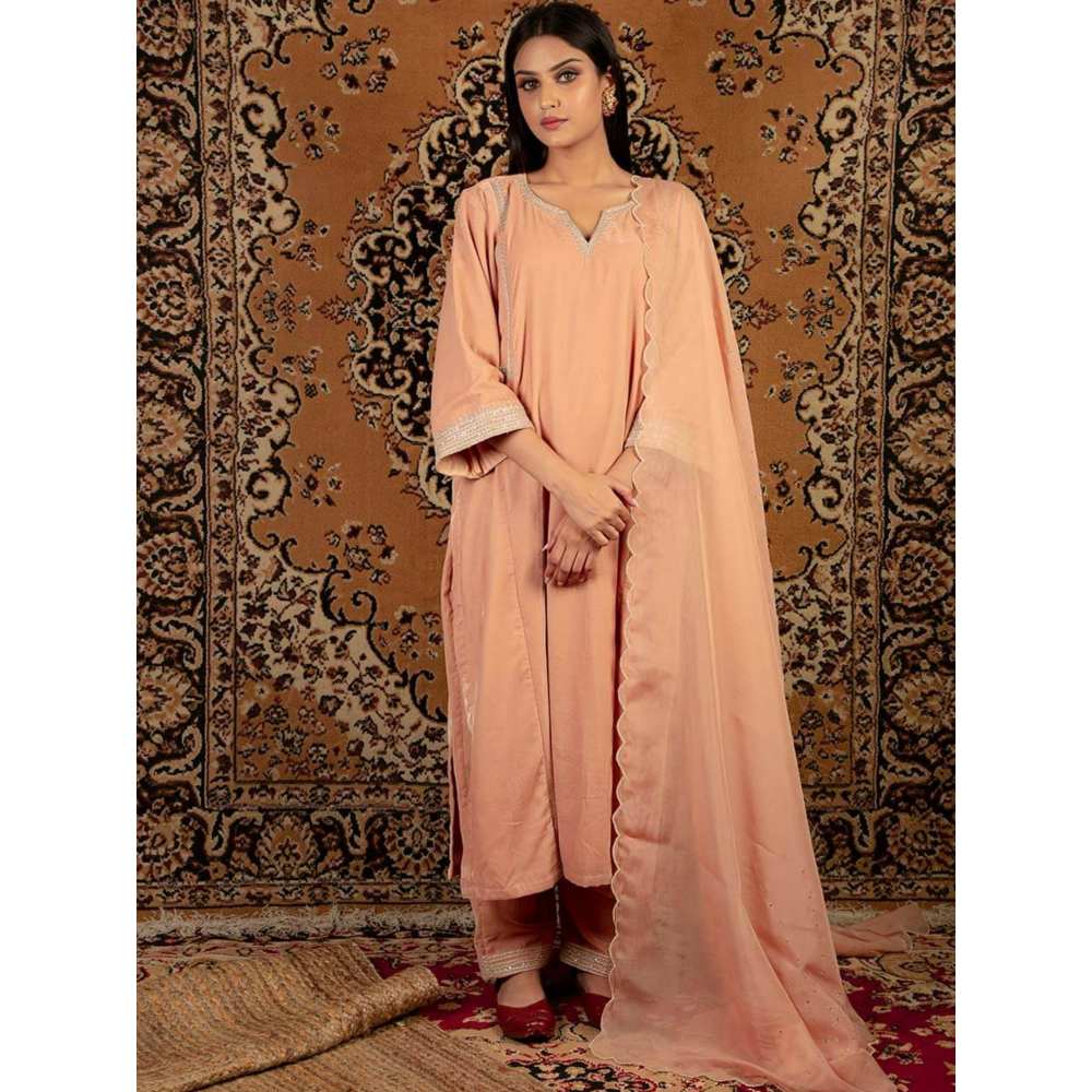 Priya Chaudhary Peach Silk Velvet Kurta