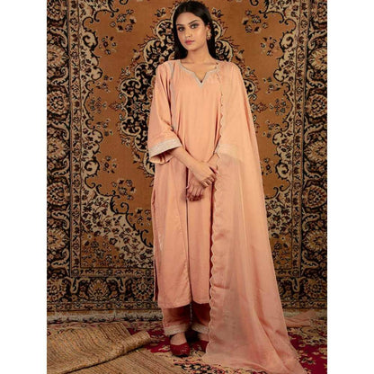 Priya Chaudhary Peach Silk Velvet Kurta
