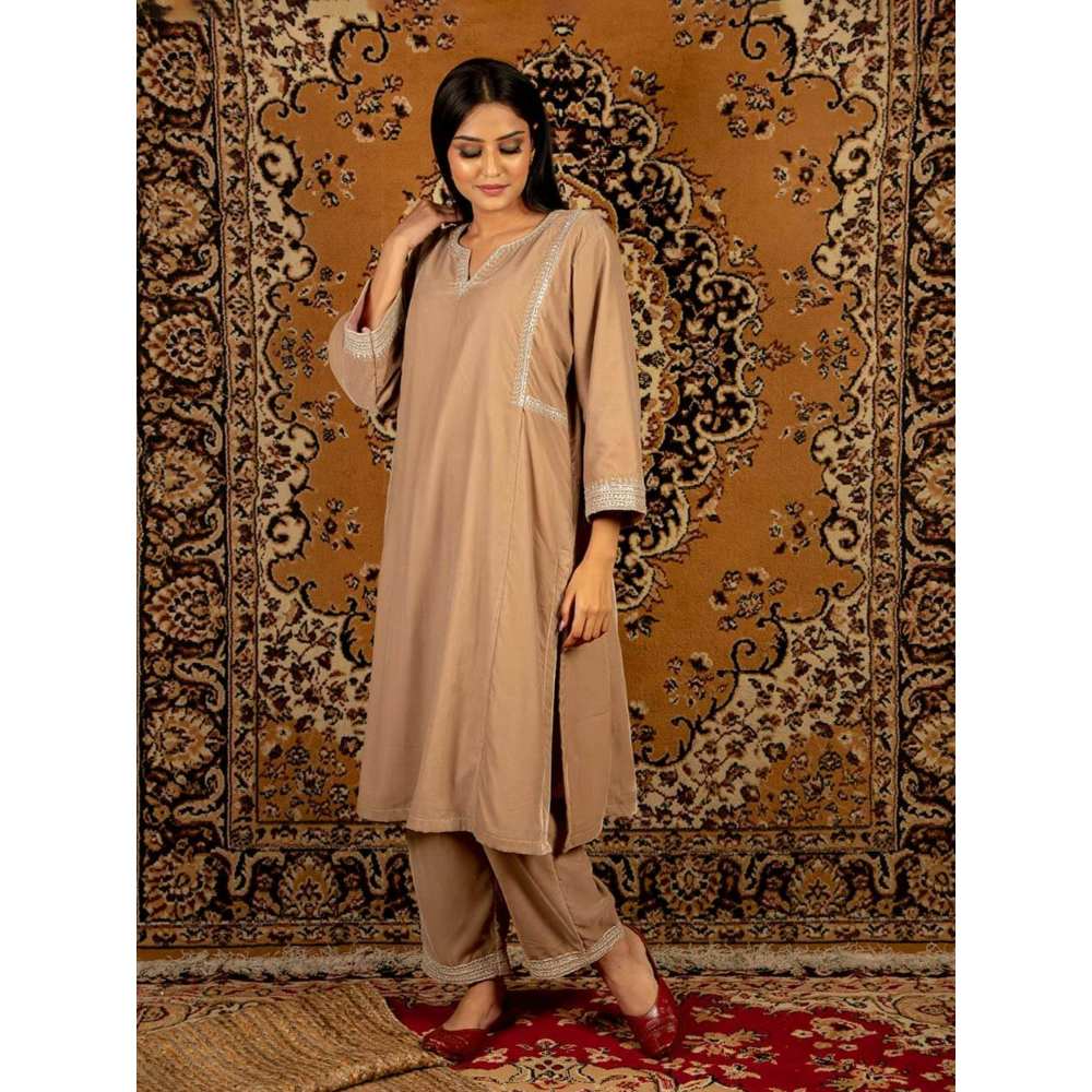 Priya Chaudhary Light Brown Silk Velvet Kurta
