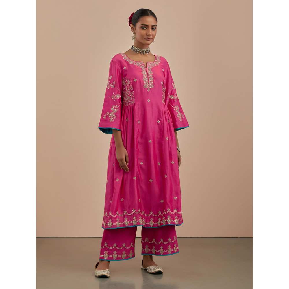 Priya Chaudhary Pink Embroidered Chanderi Silk Kurta