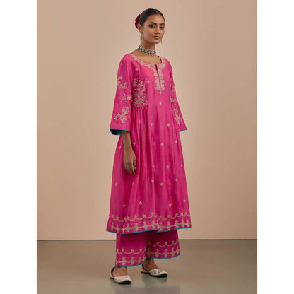 Priya Chaudhary Pink Embroidered Chanderi Silk Kurta