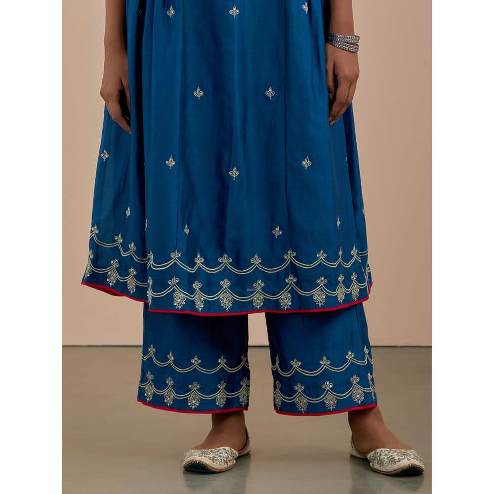 Priya Chaudhary Blue Embroidered Chanderi Silk Pants