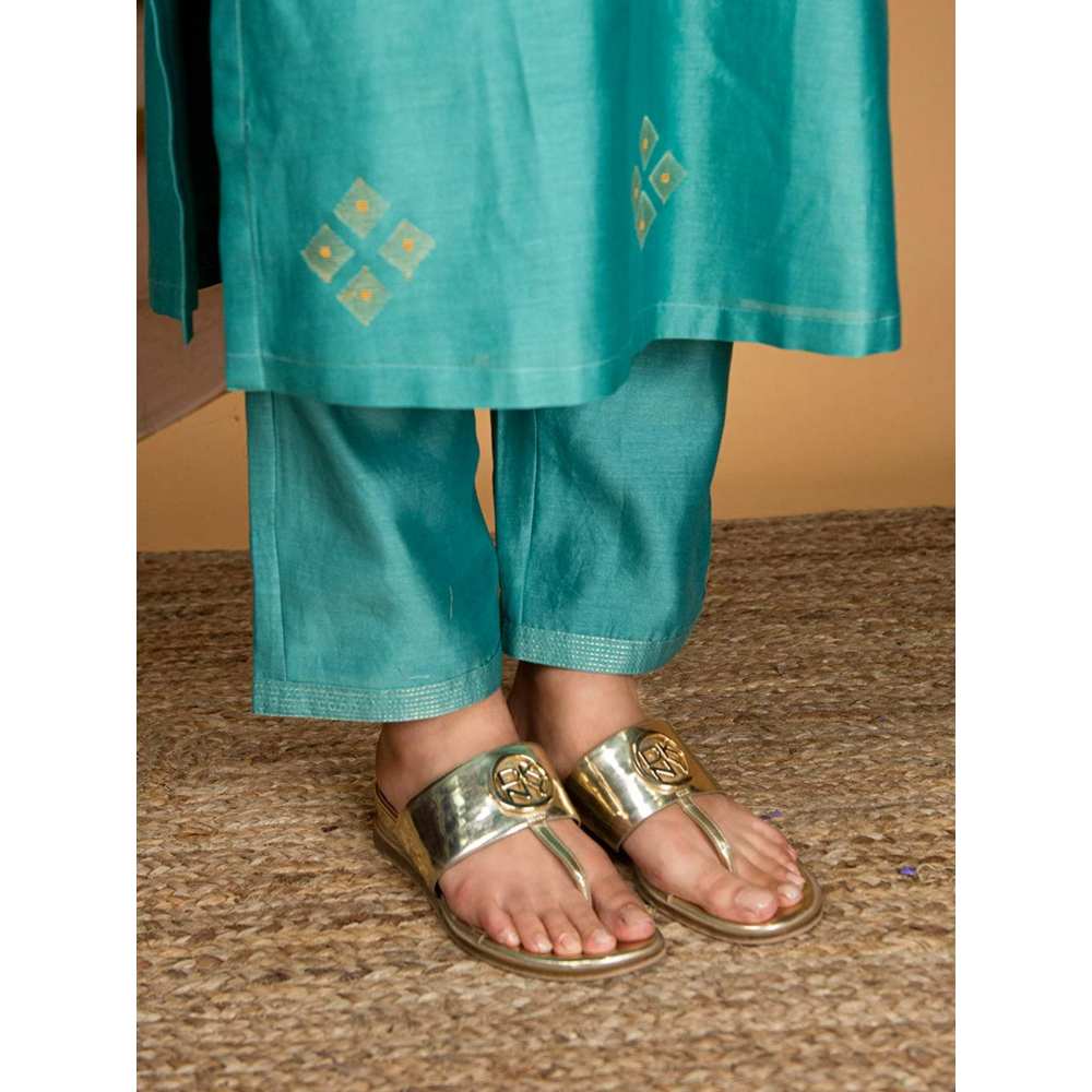 Priya Chaudhary Teal Blue Embroidered Chanderi Silk Kurta