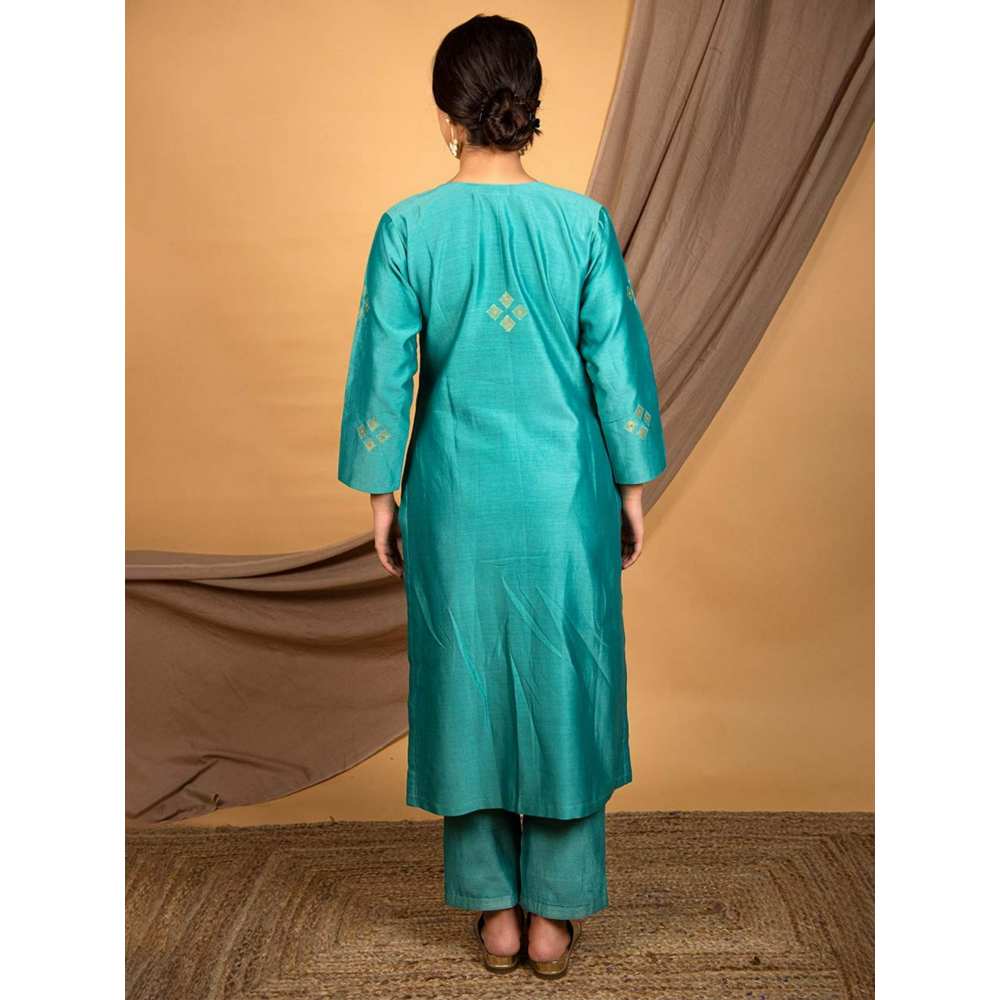 Priya Chaudhary Teal Blue Embroidered Chanderi Silk Kurta