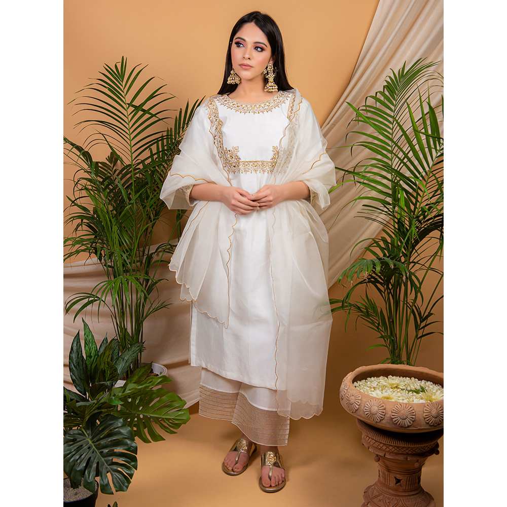 Priya Chaudhary White Embroidered Kurta and Palazzo with Dupatta (Set of 3)