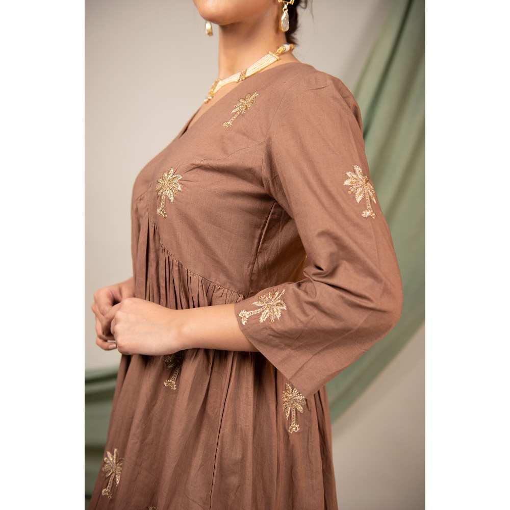 Priya Chaudhary Brown Embroidered Kurta and Pant with Dupatta (Set of 3)