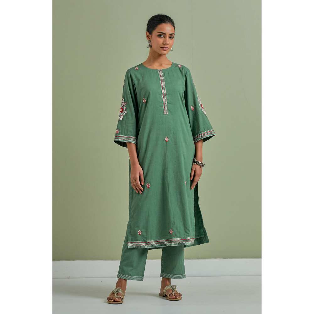 Priya Chaudhary Cotton Embroidered Green Kurta with Pant and Dupatta (Set of 3)