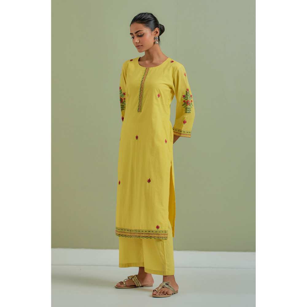 Priya Chaudhary Cotton Embroidered Yellow Kurta with Pant and Dupatta (Set of 3)