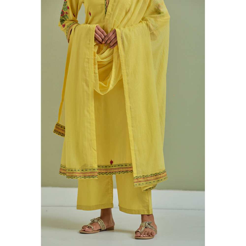 Priya Chaudhary Cotton Embroidered Yellow Kurta with Pant and Dupatta (Set of 3)