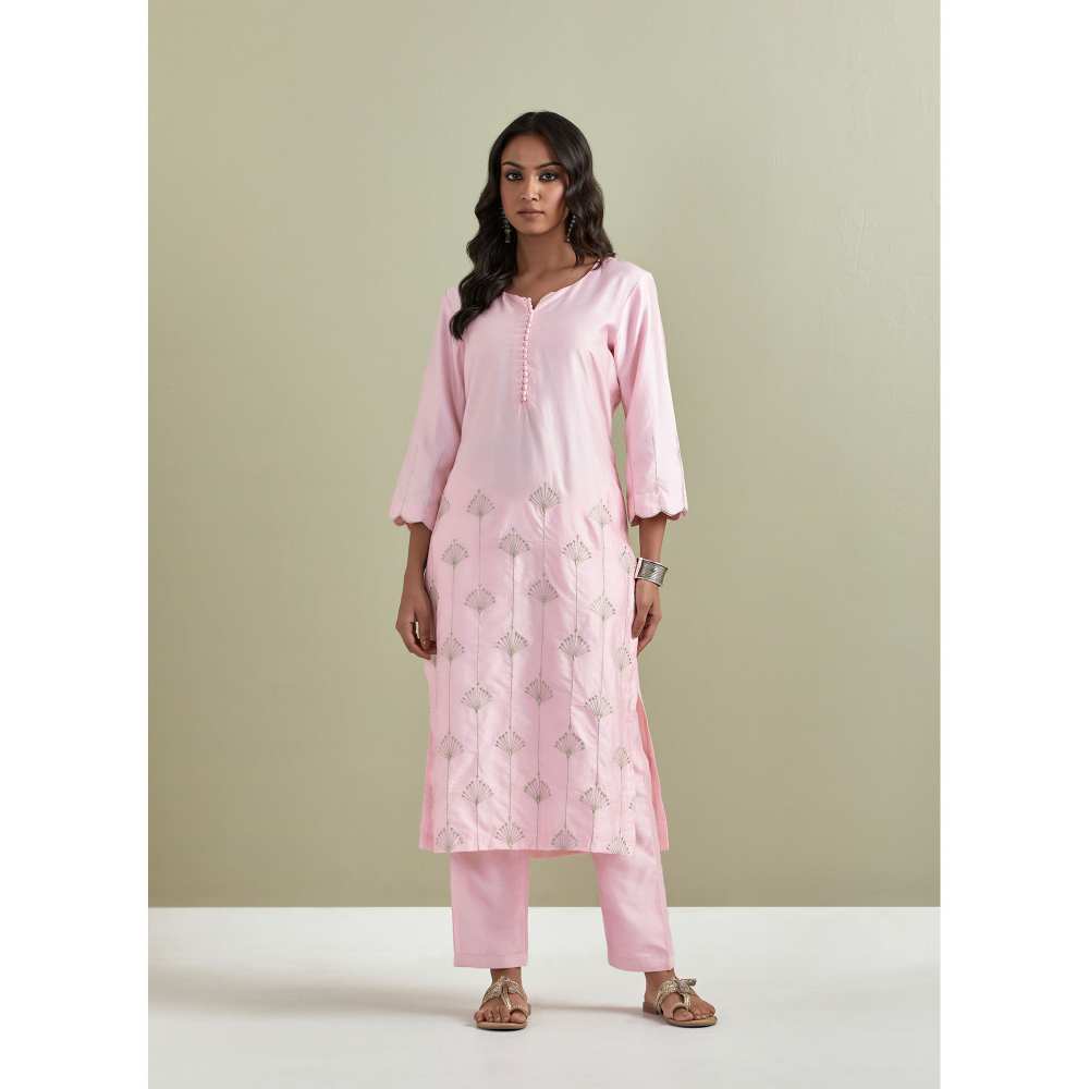 Priya Chaudhary Chanderi Embroidered Pink Kurta with Pant and Dupatta (Set of 3)