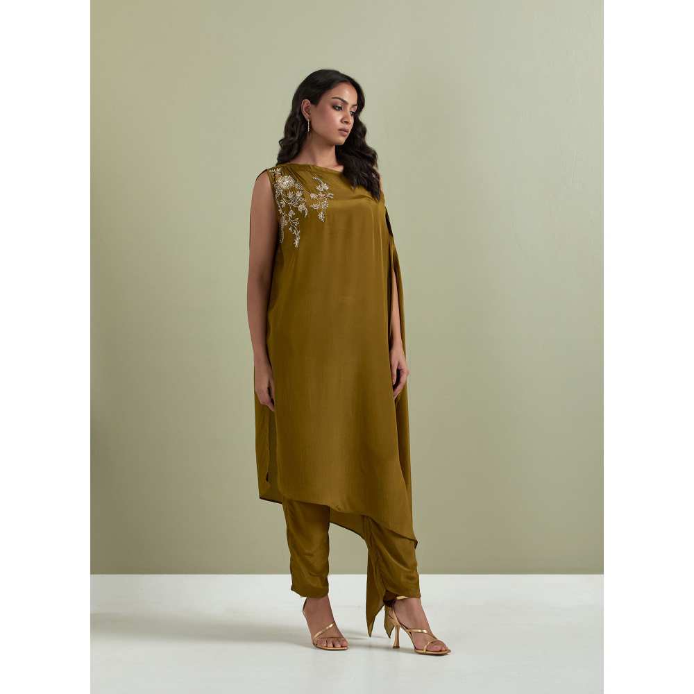 Priya Chaudhary Olive Embroidered Crepe Kurta with Pants (Set of 2)