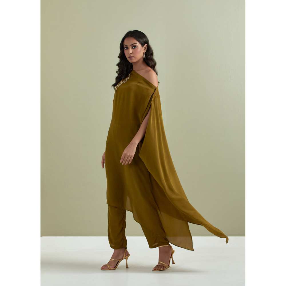 Priya Chaudhary Olive Embroidered Crepe Kurta with Pants (Set of 2)
