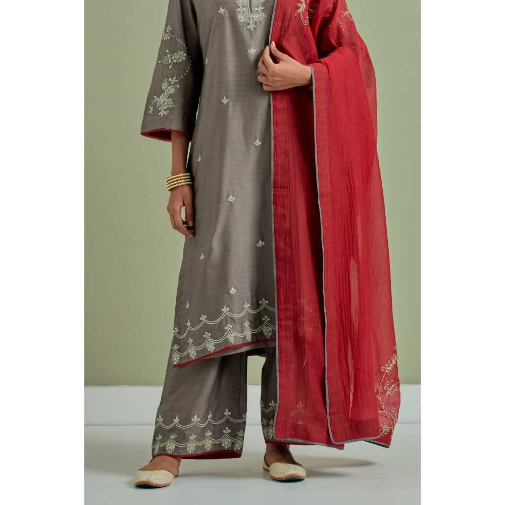 Priya Chaudhary Grey Embroidered Chanderi Silk Kurta Palazzo and Dupatta (Set of 3)