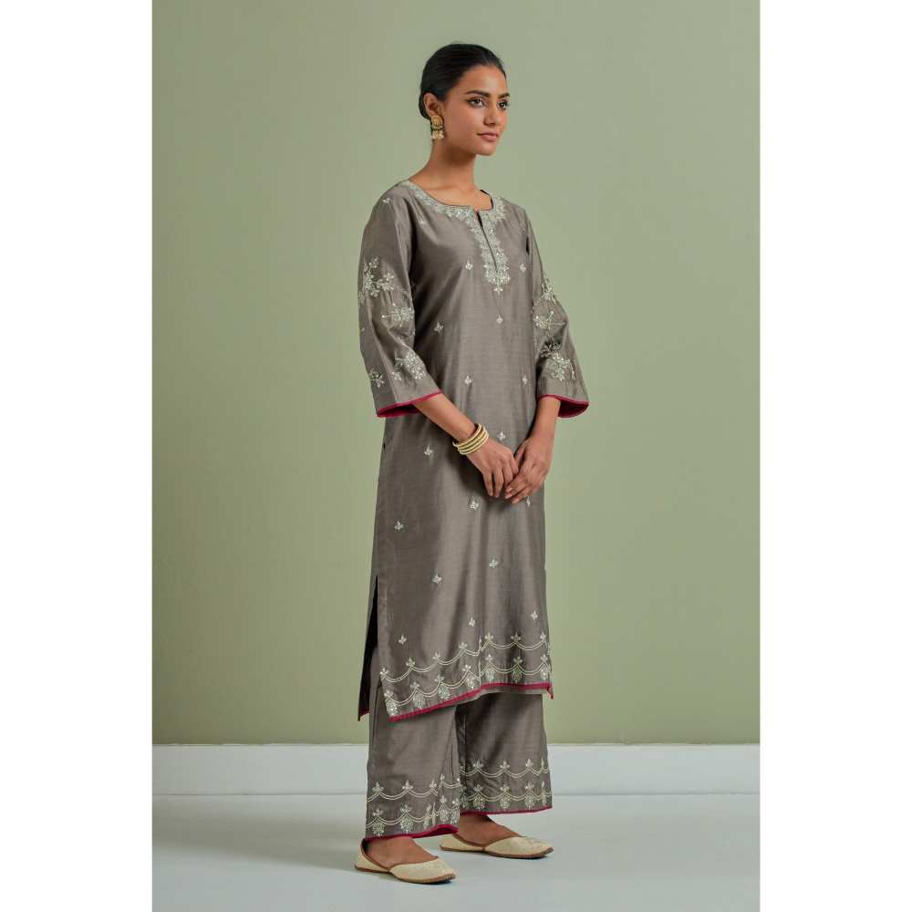 Priya Chaudhary Grey Embroidered Chanderi Silk Kurta with Palazzo (Set of 2)