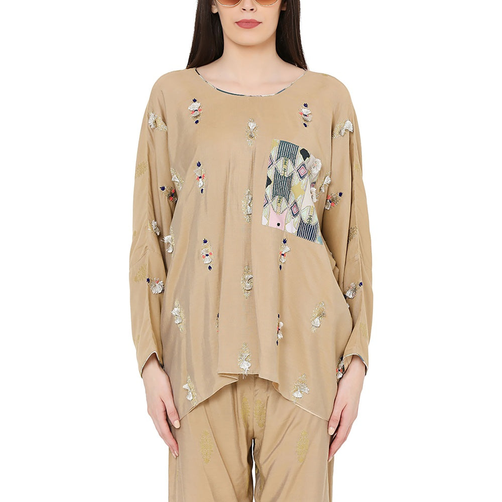 Ps Pret By Payal Singhal Gold Brocade Oversized Top With Jogger Pant Set (Set Of 2)
