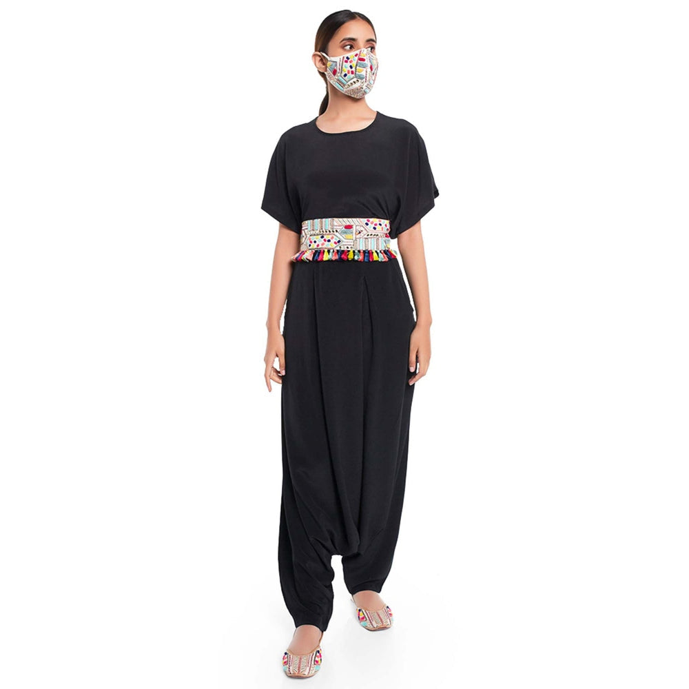 Payal Singhal Short Kaftaan Top And Crotch Pant With Embroidered Mask And Tieup Belt (Set Of 4)
