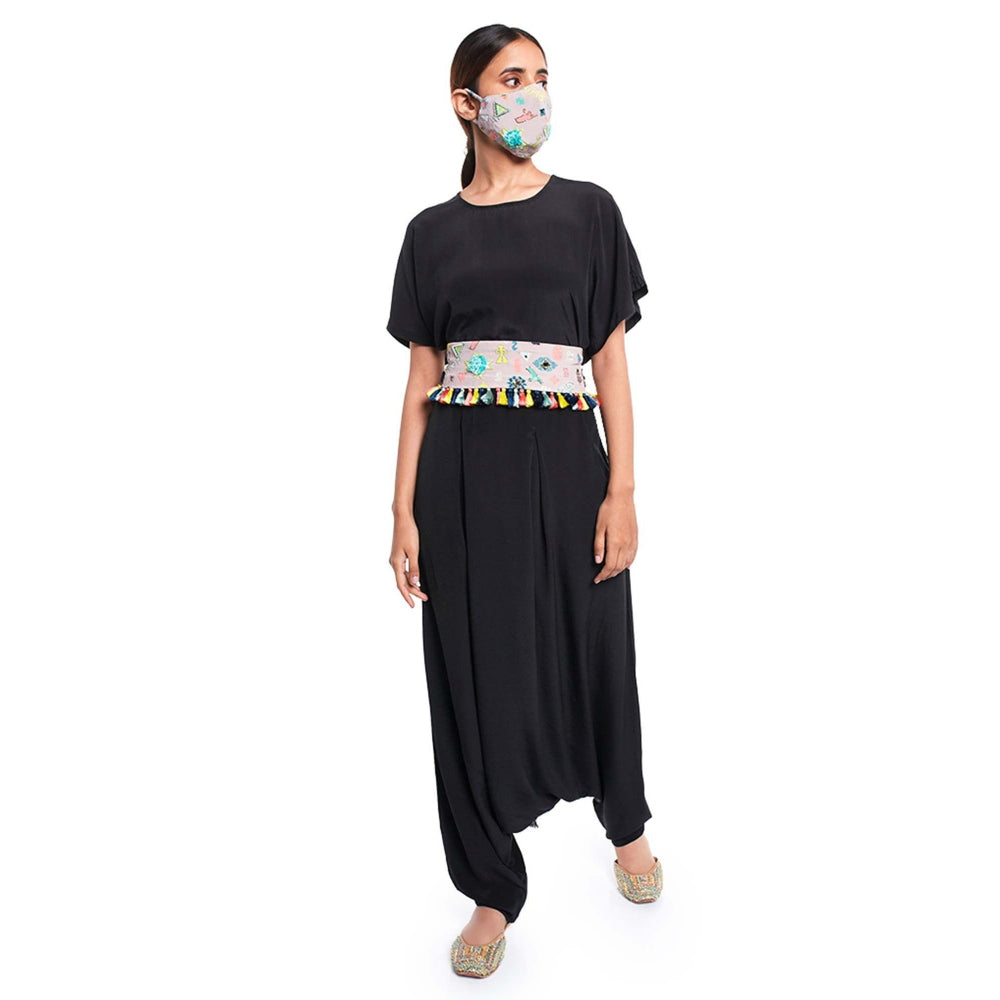 PS Pret by Payal Singhal Short Kaftan Top And Low Crotch Pant With Mask And Tie-up Belt (Set of 4)