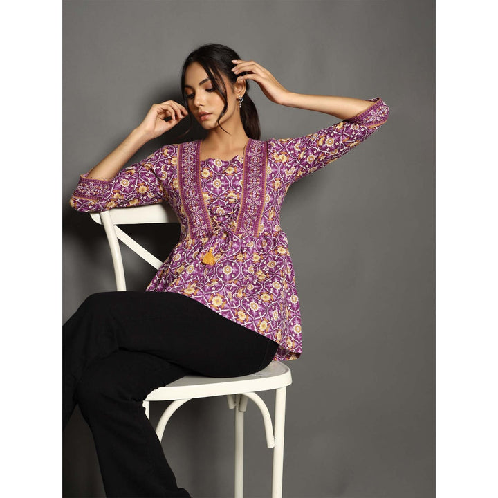 QOMN Purple Printed Top With Gathers And Tie Up Detail