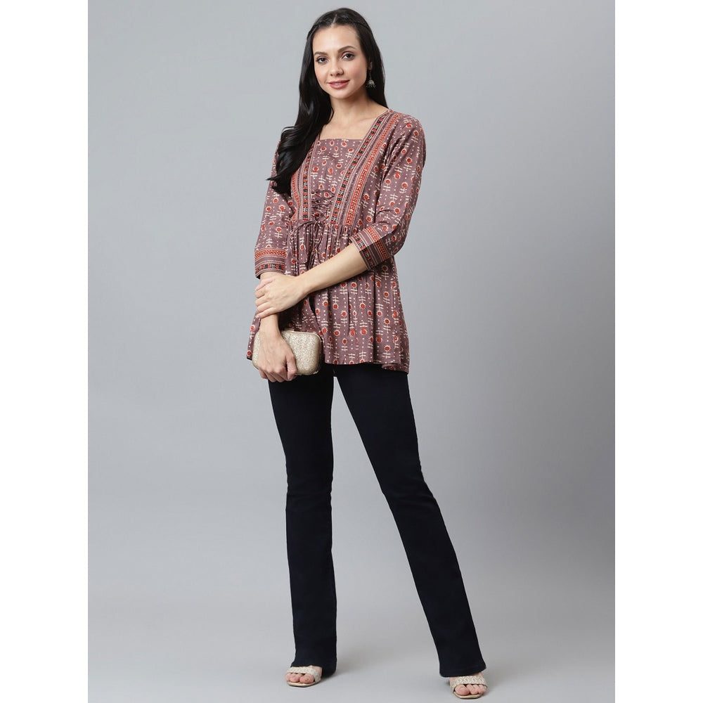 QOMN Rust Printed Top With Gathers And Tie Up Detail