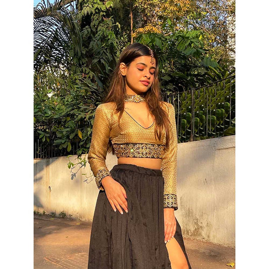 RAISHAA Noor Gold Stitched Blouse