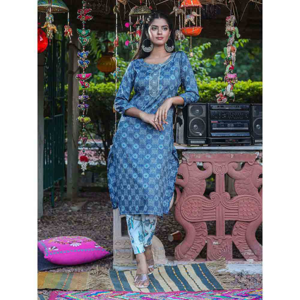 Rangmayee Blue and White Bandhani Foil Printed Straight Kurta with Trouser Set (Set of 2)