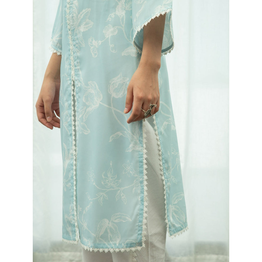Roze Nazneen Kurta