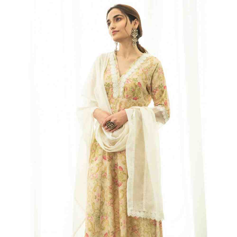 Roze Zanab Kurta (Set of 3)