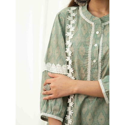Roze Zareena Kurta