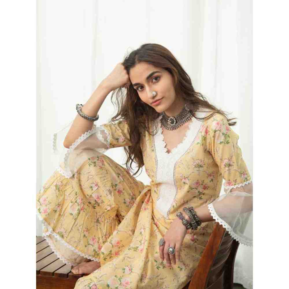 Roze Zoya Kurta (Set of 3)