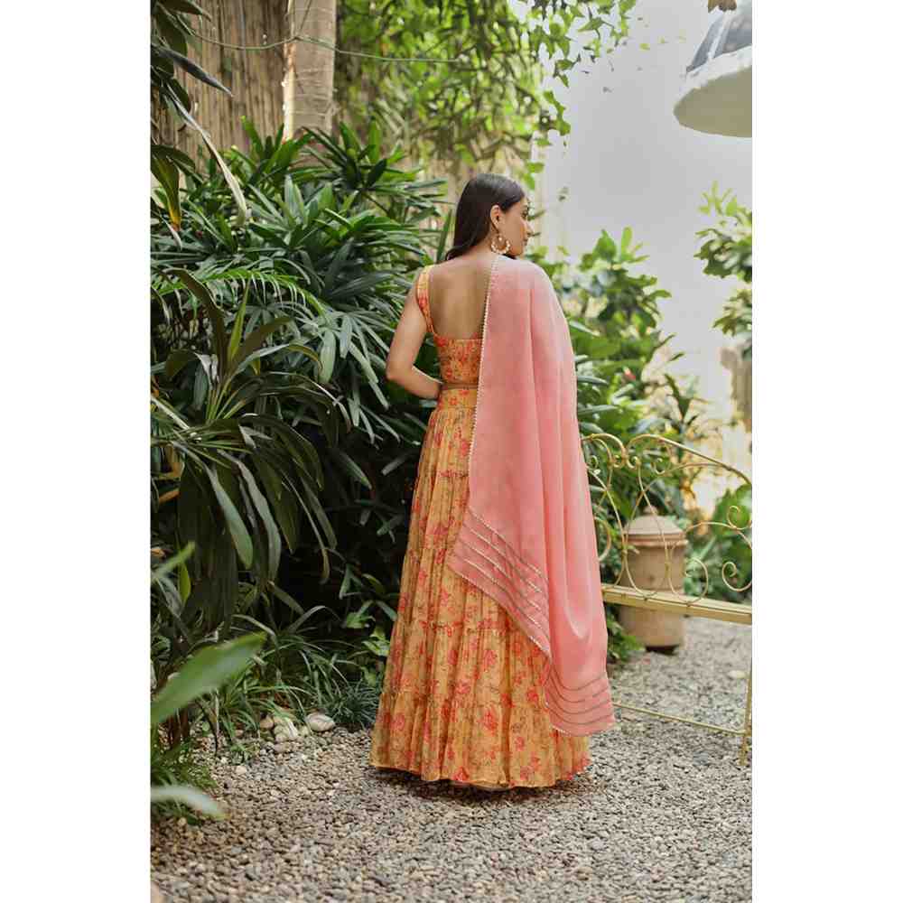 Roze Kyra Lehenga (Set of 3)