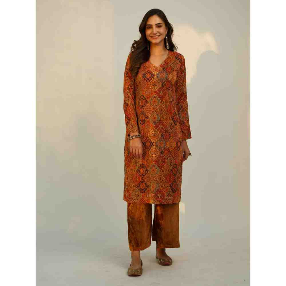 Roze Shiza Velvet Kurta