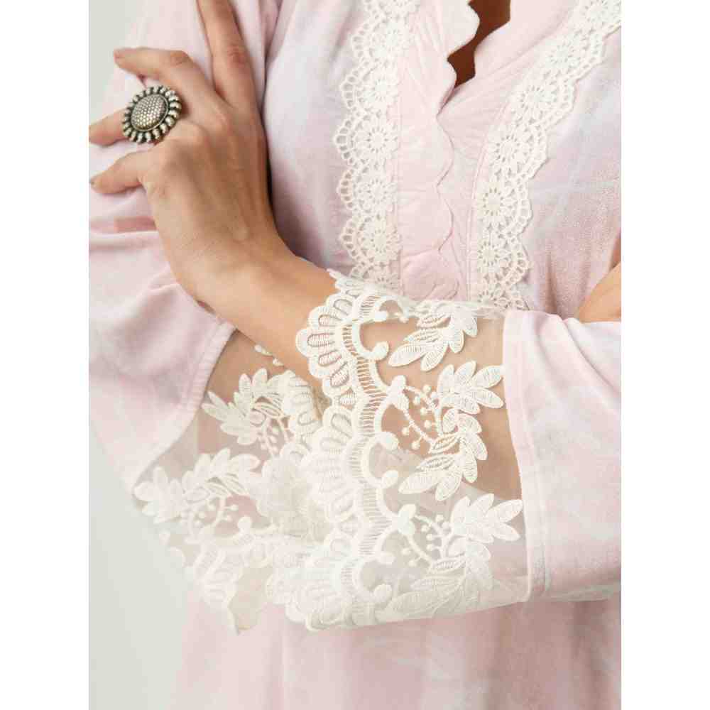 Roze Parsia Pink Velvet Kurta