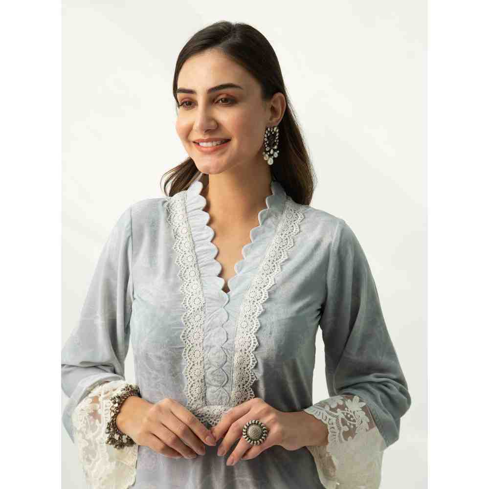 Roze Parsia Grey Velvet Kurta
