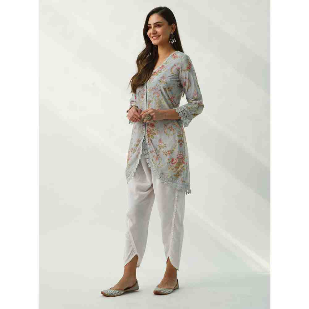 Roze Omaira Blue Velvet Kurta