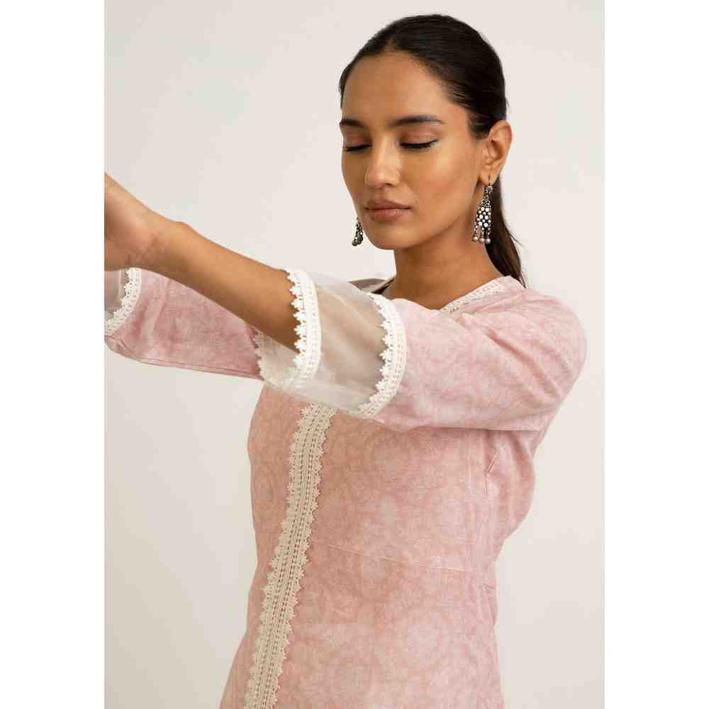 Roze Amaira Kurti - Pink