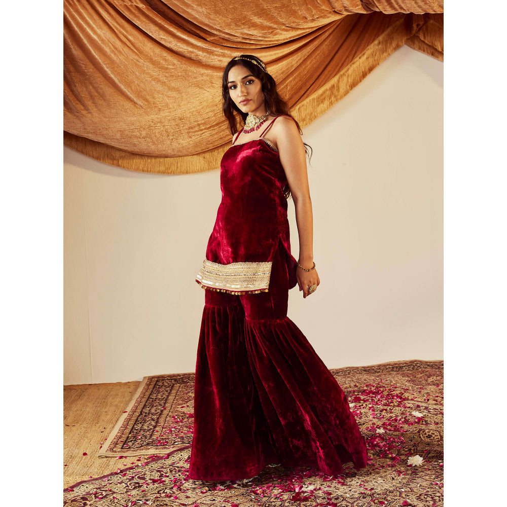 Roze Jahanara Maroon Sharara (Set of 3)