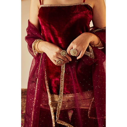 Roze Jahanara Maroon Sharara (Set of 3)