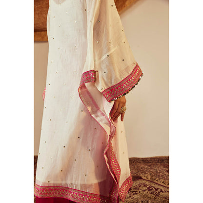 Roze Mumtaaz Ivory Kaftan (Set of 2)