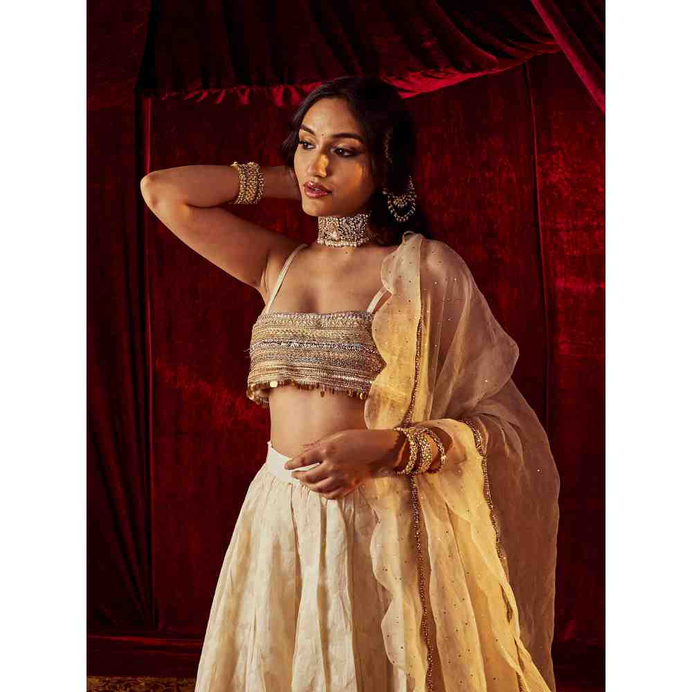 Roze Zeenat Off White Lehenga (Set of 3)