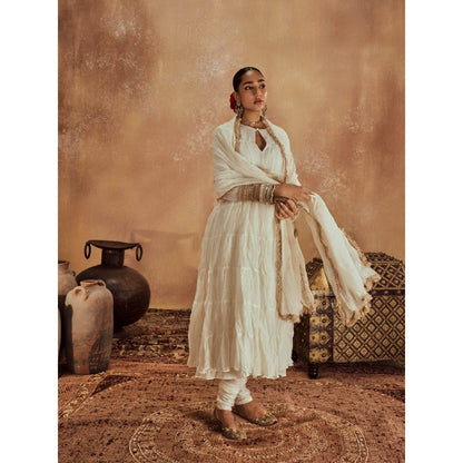 Roze Anam White Dupatta