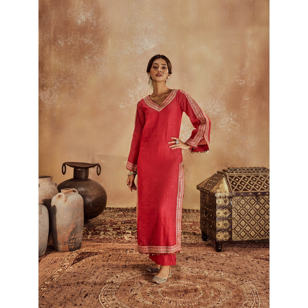 Roze Falak Pink Kurta with Pant (Set of 2)