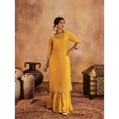 Roze Kainat Kurta with Sharara & Dupatta (Set of 3)