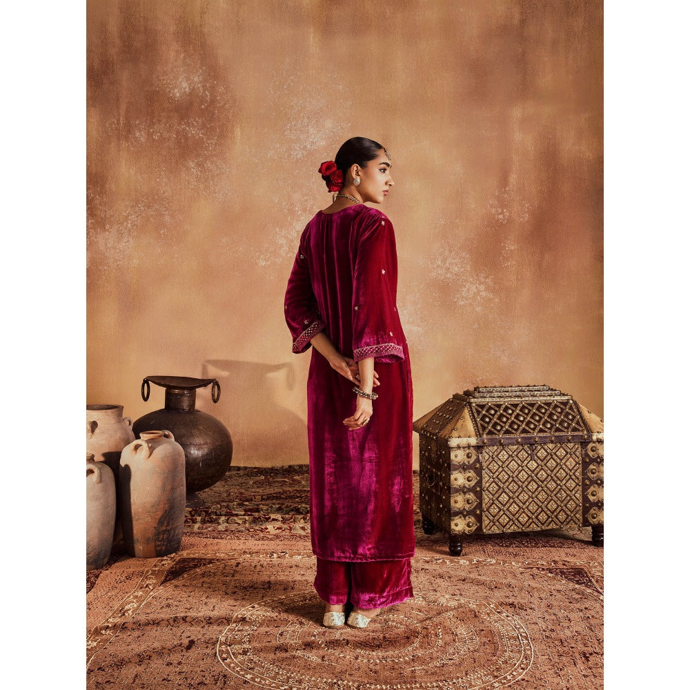 Roze Razia Pink Kurta with Pant & Dupatta (Set of 3)