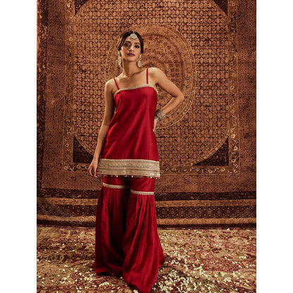 Roze Sultana Red Sleeveless Kurta with Sharara & Dupatta (Set of 3)