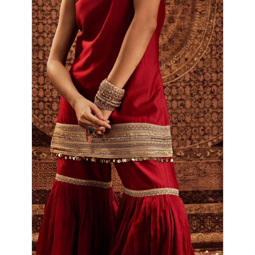 Roze Sultana Red Sleeveless Kurta with Sharara & Dupatta (Set of 3)