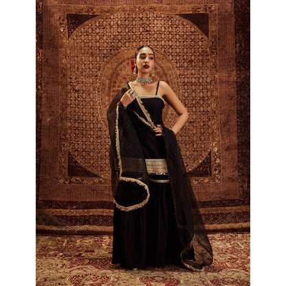 Roze Sultana Black Sleeveless Kurta with Sharara & Dupatta (Set of 3)
