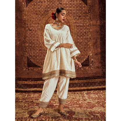 Roze Saba Kurta with Pant & Dupatta (Set of 3)
