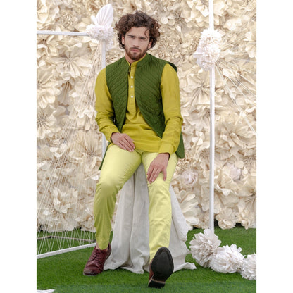 Runit Gupta Green Bundi-Kurta (Set of 3)