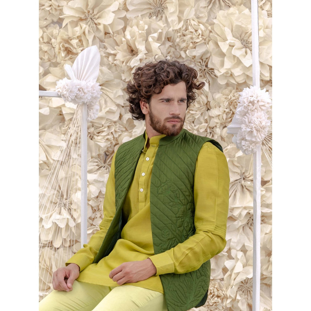 Runit Gupta Green Bundi-Kurta (Set of 3)